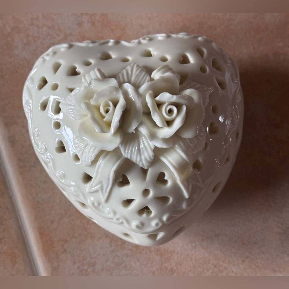 Ceramic-porcelain Heart Trinket 💗